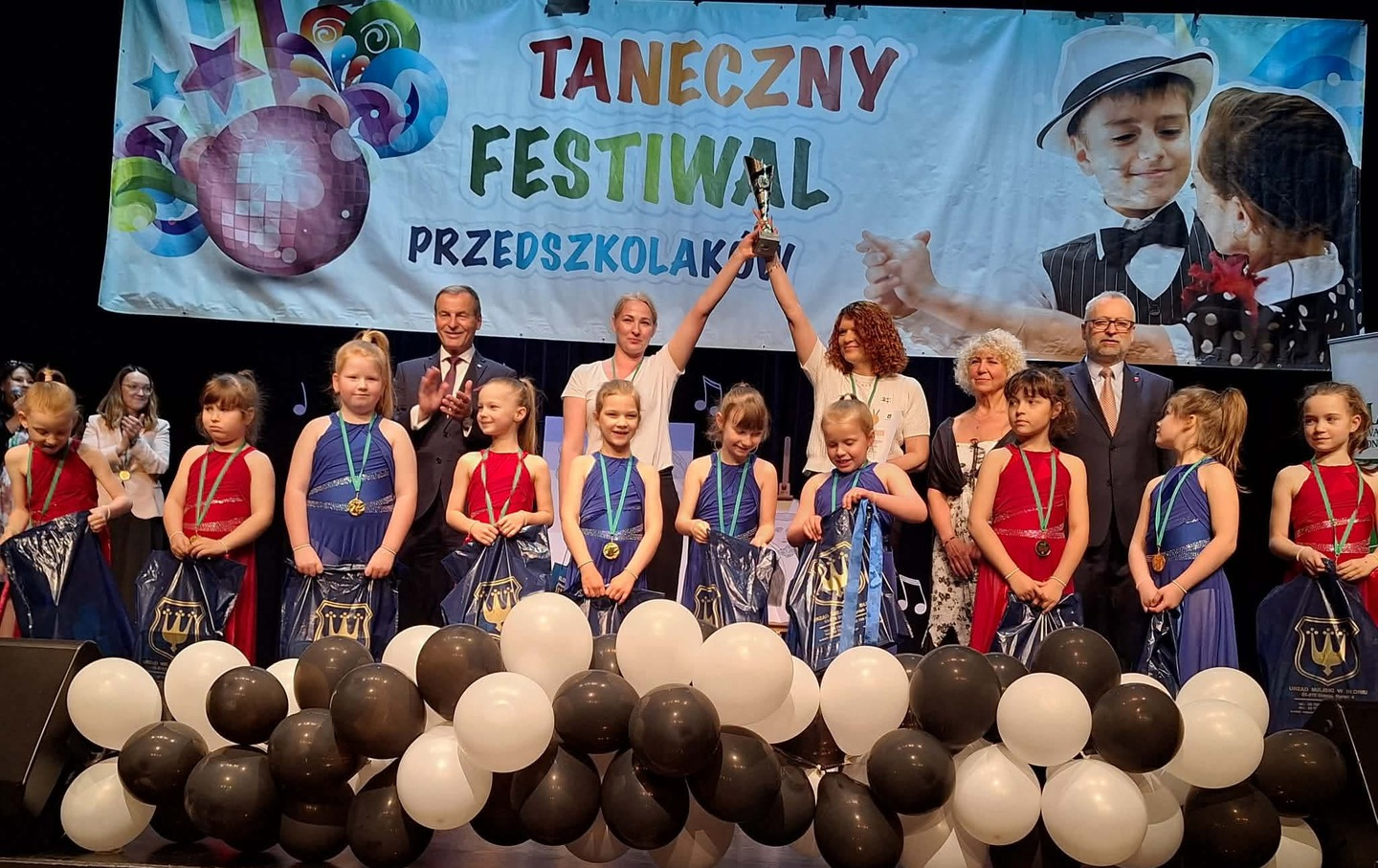 Zdjęcie do Taneczny Festiwal Przedszkolak&oacute;w 2026 - Gr. VI "Wiewi&oacute;rki"